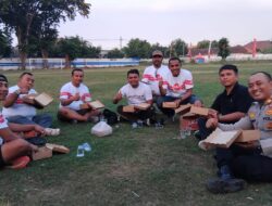 PASABBER Tebar Kebahagiaan, Kasat Samapta Polres Situbondo Beri Apresiasi Panitia Liga Pelajar Bupati Cup Ke-6 Tahun 2025